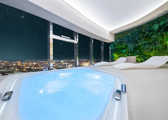 Sky Tower - 48 Pietro Penthousy Z Prywatna - Adult Only