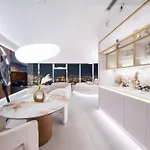 شقة Sky Tower - 48 Pietro Penthousy Z Prywatna - Adult Only *