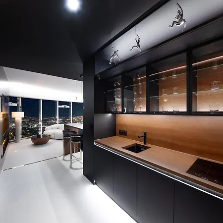 Sky Tower - 48 Pietro Penthousy Z Prywatna - Adult Only * Βρότσλαβ