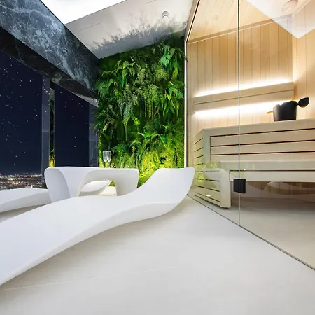 Sky Tower - 48 Pietro Penthousy Z Prywatna - Adult Only *