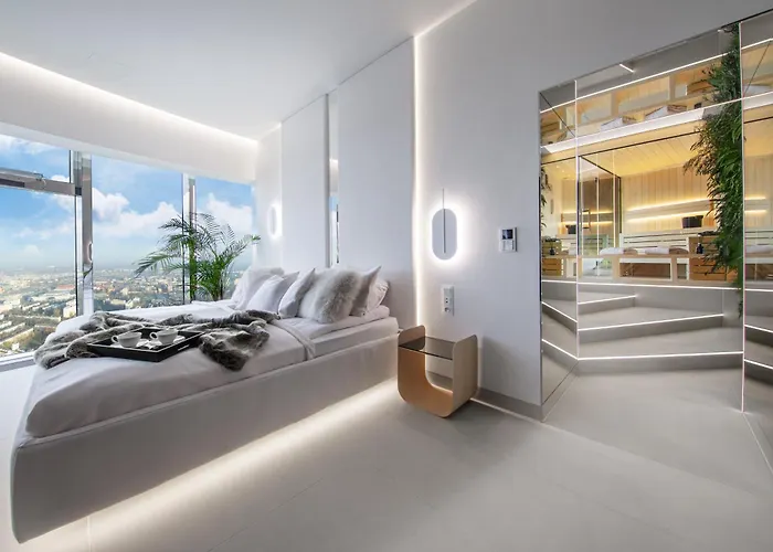 Sky Tower - 48 Pietro Penthousy Z Prywatna - Adult Only