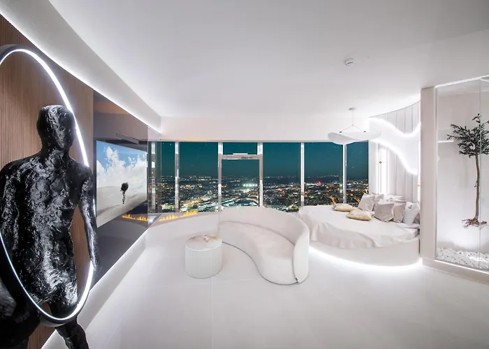 Διαμέρισμα Sky Tower - 48 Pietro Penthousy Z Prywatna - Adult Only