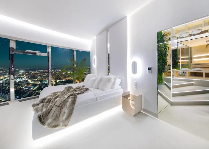 Διαμέρισμα Sky Tower - 48 Pietro Penthousy Z Prywatna - Adult Only *