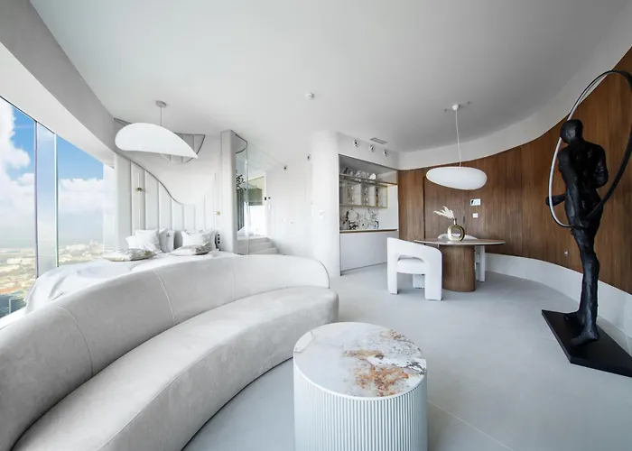 Sky Tower - 48 Pietro Penthousy Z Prywatna - Adult Only * Breslavia